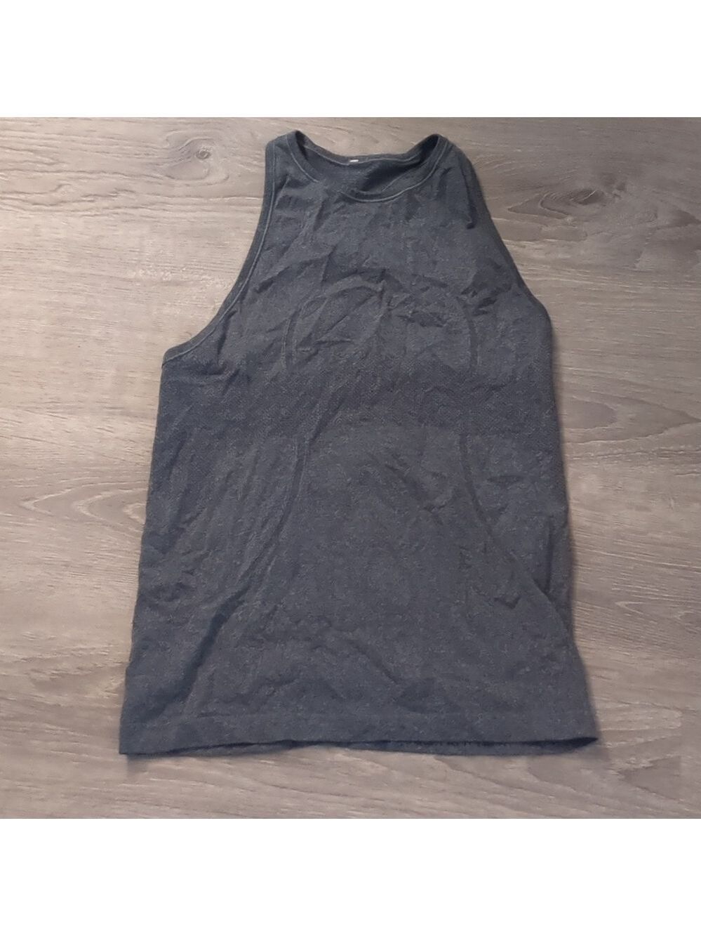 Lululemon gray swiftly size 8